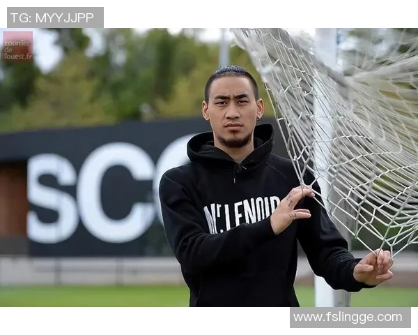 足球明星中文译名背后的故事与文化意义探讨